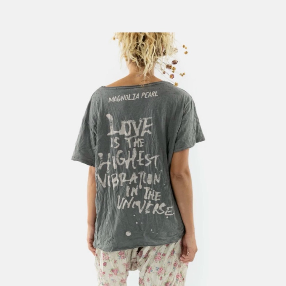 Magnolia Pearl Charcoal Graphic Tee - Picture 12 of 13